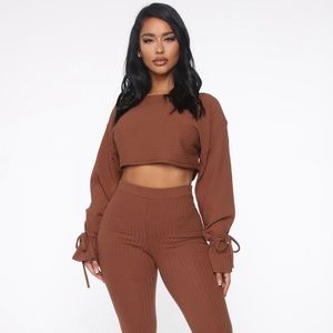 •SOLD• Fashion Nova Two Piece Leggings Set